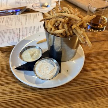 Bin 77 Bistro & SideBar - Truffle fries - Tapas/Small Plates Near Me - Baton Rouge, Louisiana