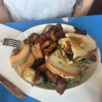 The June Cork Pub - BLT with egg - British Near Me - Dover, New Hampshire The June Cork Pub - BLT with egg - British Near Me - Dover, New Hampshire
