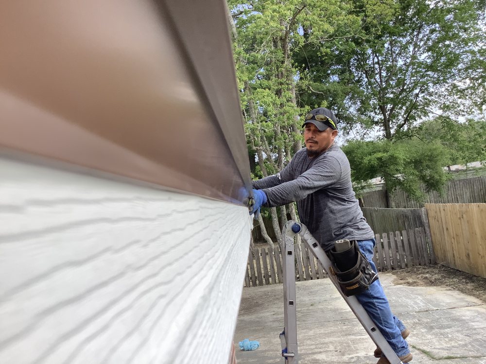 Slide of Louisiana Roof Crafters