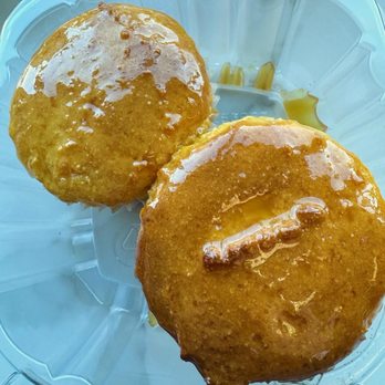 Cleo's Southern Cuisine - 24-Carat Gold Muffins - Southern Near Me - Chicago, Illinois Cleo's Southern Cuisine - 24-Carat Gold Muffins - Southern Near Me - Chicago, Illinois