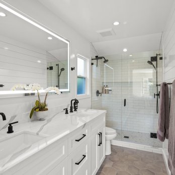 Elite Kitchen & Bath - a large bathroom with a walk in shower - Interior Design Near Me - Santa Barbara, California Elite Kitchen & Bath - a large bathroom with a walk in shower - Interior Design Near Me - Santa Barbara, California