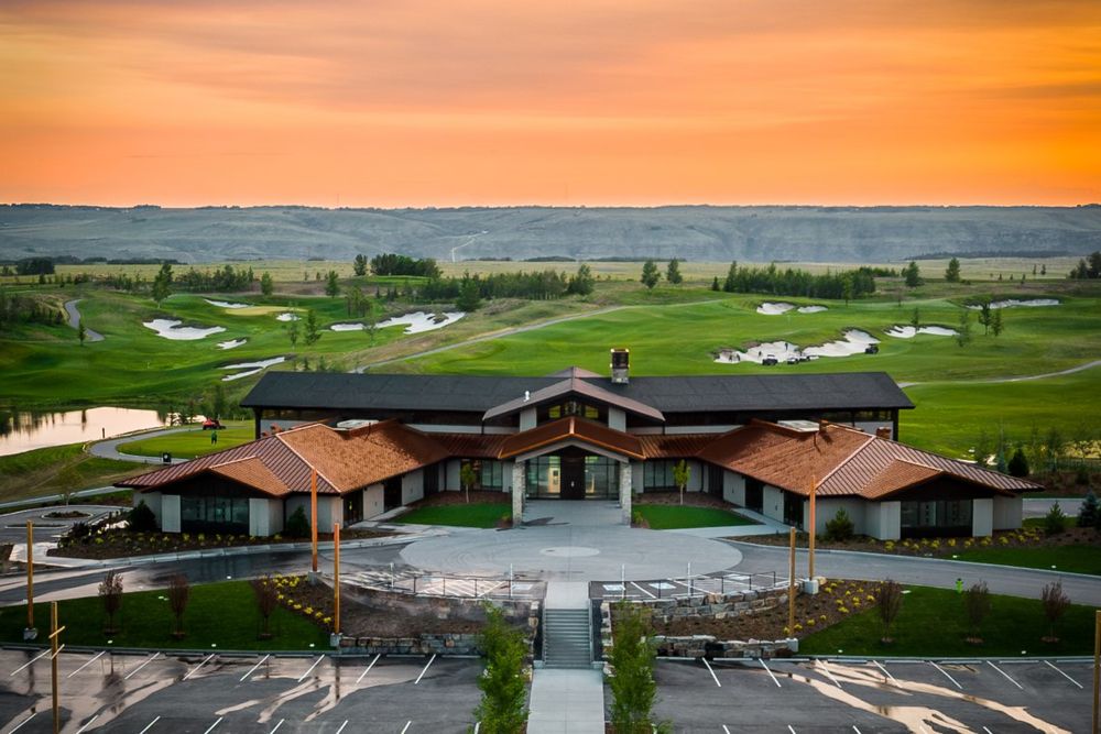 Mickelson National Golf Club Logo