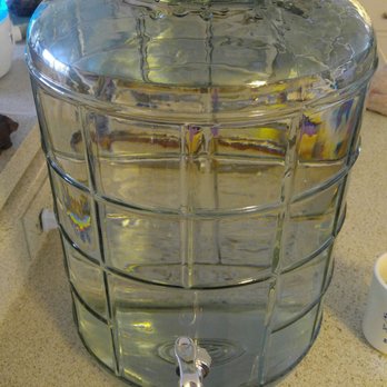 Blue Dot Water - 5 gallon glass decanter isnt exactly the lightest when its full but worth it. - Water Delivery Near Me - Reno, Nevada