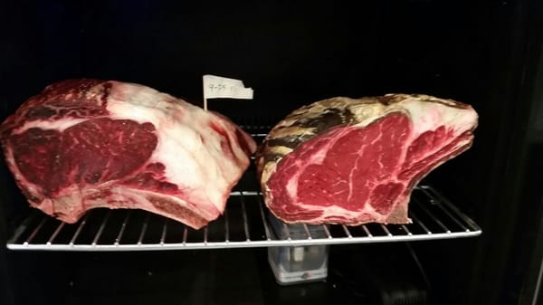 Giunta's Prime Shop by null