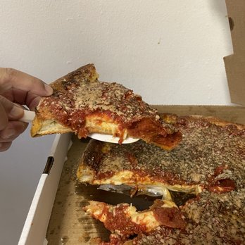 Leone's Pizza - Chicago style with pepperoni - Chicken Wings Near Me - Oakmont, Pennsylvania Leone's Pizza - Chicago style with pepperoni - Chicken Wings Near Me - Oakmont, Pennsylvania