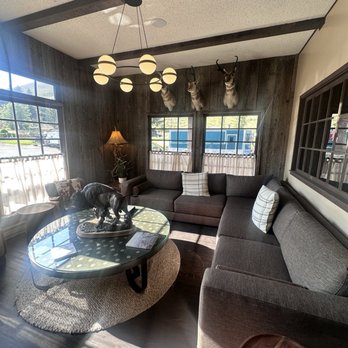 The Virginian Lodge - Hotels Near Me - Jackson, Wyoming