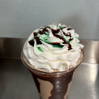 Coffee bug - Blended mint mocha - Coffee & Tea Near Me - Yakima, Washington Coffee bug - Blended mint mocha - Coffee & Tea Near Me - Yakima, Washington