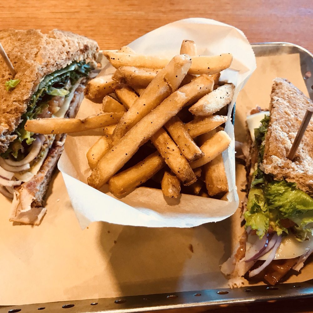 California Club Sandwich California Club Sandwich