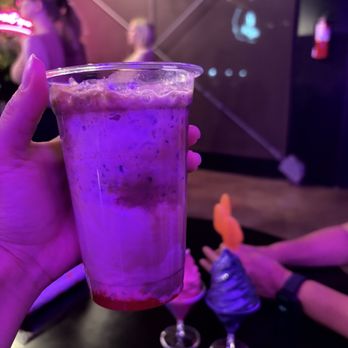ONYX Ice Cream - Prickly pear Matcha latte - Ice Cream & Frozen Yogurt Near Me - Phoenix, Arizona