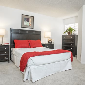 River Ranch - River Ranch Apartments- Bedroom - Apartments Near Me - Simi Valley, California River Ranch - River Ranch Apartments- Bedroom - Apartments Near Me - Simi Valley, California