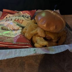 The Main Street Pub of Monticello - Fire Burger