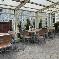 Chelseas Restaurant and Pub
