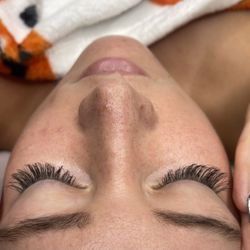 Karis Beauty Bar