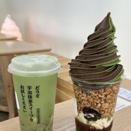 Shiratama & Red Bean Matcha and Gozen Classic Sundae Shiratama & Red Bean Matcha and Gozen Classic Sundae