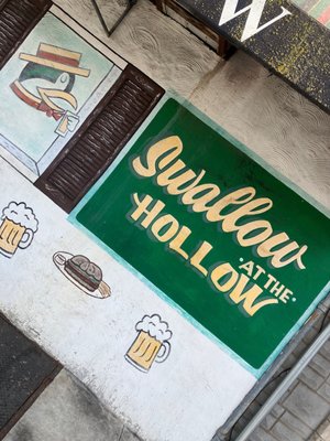 Swallow At the Hollow by null