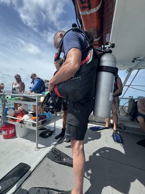 Captain's Corner Dive Center by null