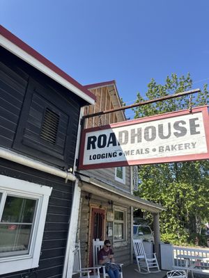 Talkeetna Roadhouse by null