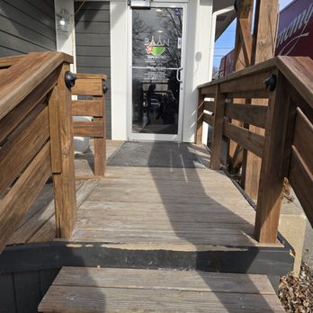 Baan Thai Bistro - Entrance behind restaurant - Thai Near Me - Indianapolis, Indiana