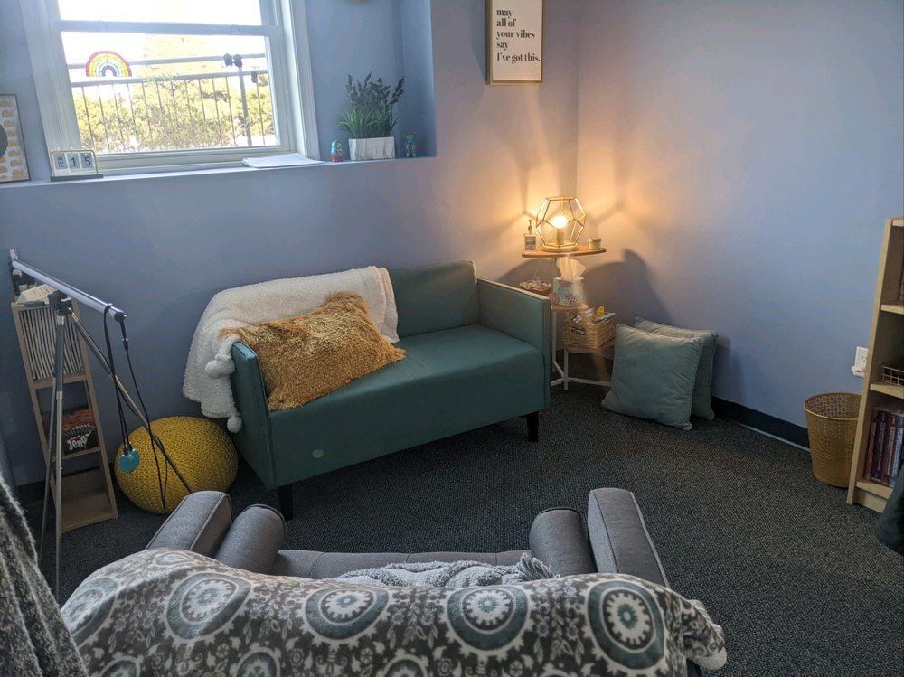 Out of the Woods EMDR and Counseling Services - grief counselor in Litchfield, NH