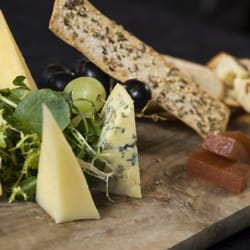 The New Inn - Chees to share....or not to share!