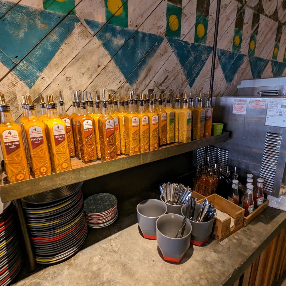 Nando's - Fast Food Near Me - Hounslow, XGL