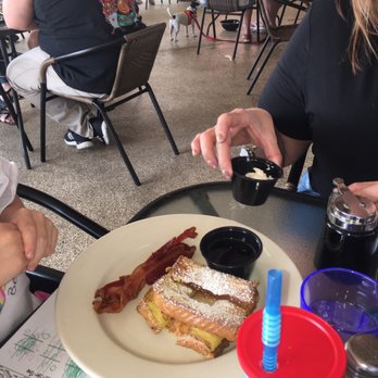 Bread Winners Cafe & Catering - Dog on the patio - Breakfast & Brunch Near Me - Arvada, Colorado