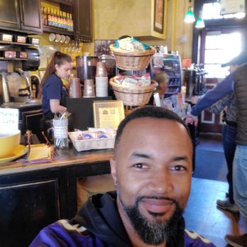 Aromas Coffeehouse & Cafe - Coffee & Tea Near Me - Williamsburg, Virginia Aromas Coffeehouse & Cafe - Coffee & Tea Near Me - Williamsburg, Virginia
