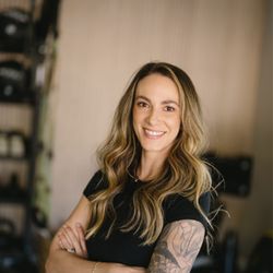 Train With Kiara