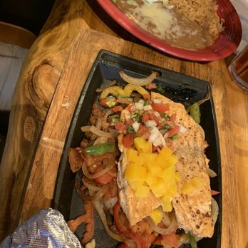 Los Cabos - Salmon fajita - Mexican Near Me - Southaven, Mississippi Los Cabos - Salmon fajita - Mexican Near Me - Southaven, Mississippi