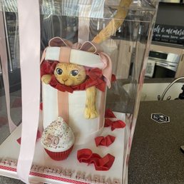 My friends 50th birthday cake. I'm sorry I didn't get a better picture! It was beautiful. My friends 50th birthday cake. I'm sorry I didn't get a better picture! It was beautiful.