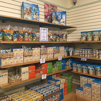 Mauna Loa Macadamia Nut - Chocolatiers & Shops Near Me - Keaau, Hawaii