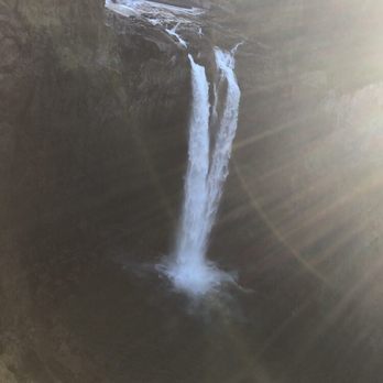 Snoqualmie Falls - The Falls Sunrays! - Parks Near Me - Snoqualmie, Washington Snoqualmie Falls - The Falls Sunrays! - Parks Near Me - Snoqualmie, Washington