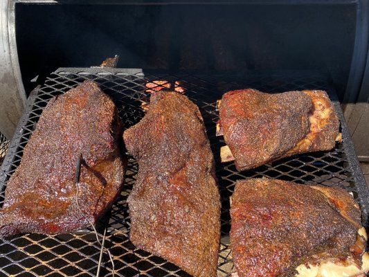 Cuckoos Nest BBQ by null