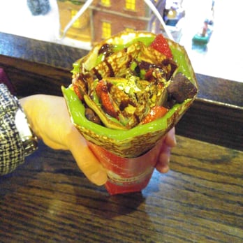 T-Swirl Crepe - Matcha Chocolate Truffles - Creperies Near Me - Flushing, New York
