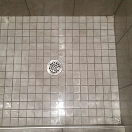 This shower hasn't been cleaned in over a week... see that white thing in the corner? Yeah, that was there last week! This shower hasn't been cleaned in over a week... see that white thing in the corner? Yeah, that was there last week!