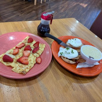 J Christopher's - Breakfast & Brunch Near Me - Peachtree City, Georgia