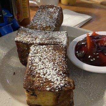 Stacks On Route 66 - Stuffed French Toast - American Near Me - Glendora, California