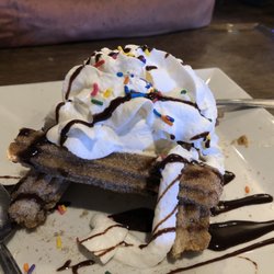 El Primo - Best churros with fried ice cream!