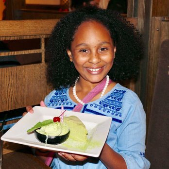 Gyu-Kaku Japanese BBQ - Daughter turning 11, having her bday' Cake - Japanese Near Me - Pinecrest, Florida