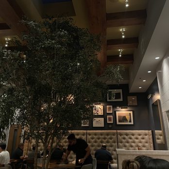 GRANVILLE - Inside - New American Near Me - Pasadena, California GRANVILLE - Inside - New American Near Me - Pasadena, California
