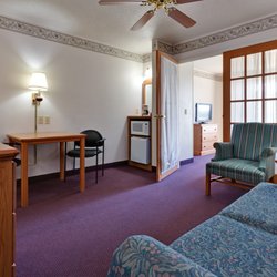 Country Inn & Suites By Carlson, Big Flats-Elmira, NY