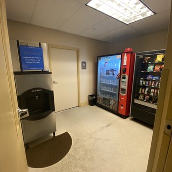 Mediterranean Inn - Hotels Near Me - Seattle, Washington Mediterranean Inn - Hotels Near Me - Seattle, Washington