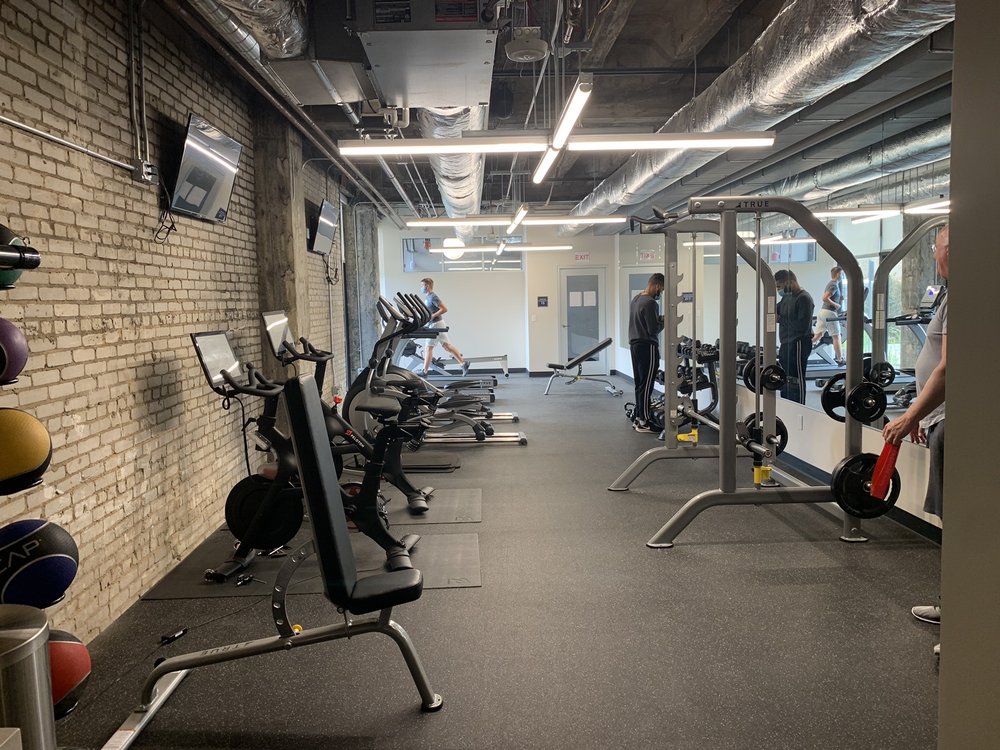 THE MILTON Updated August 2024 57 Photos 25 W Michigan Ave