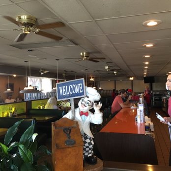 Willow Ranch - Clean, well kept diner when you need good food and hospitality the most! - Barbeque Near Me - Buttonwillow, California
