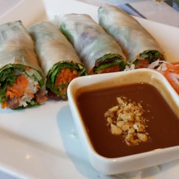 Green Lemongrass - Phnom penh roll - Vietnamese Near Me - Vancouver, British Columbia