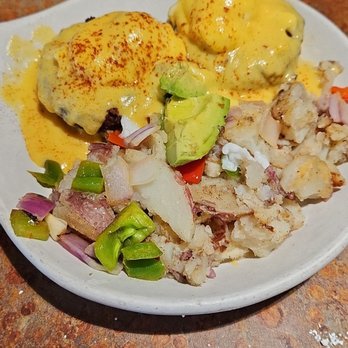 Huckleberry’s Breakfast and Lunch - Breakfast & Brunch Near Me - Elk Grove, California
