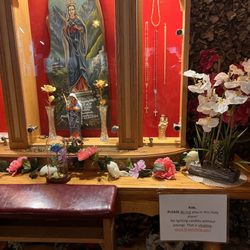Carmelite Shrines - Many altars