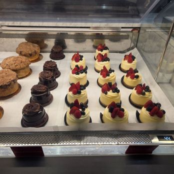 La Panaderia Bakery Cafe - Bakeries Near Me - San Antonio, Texas