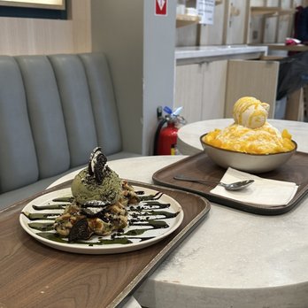 Cafe Auburndale - Coffee & Tea Near Me - Flushing, New York