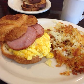 Uptown Cafe - Canadian bacon & scrambled eggs croissant w/ hash browns - Breakfast & Brunch Near Me - Johns Creek, Georgia